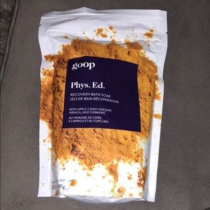 Goop Recovery Bath Soak